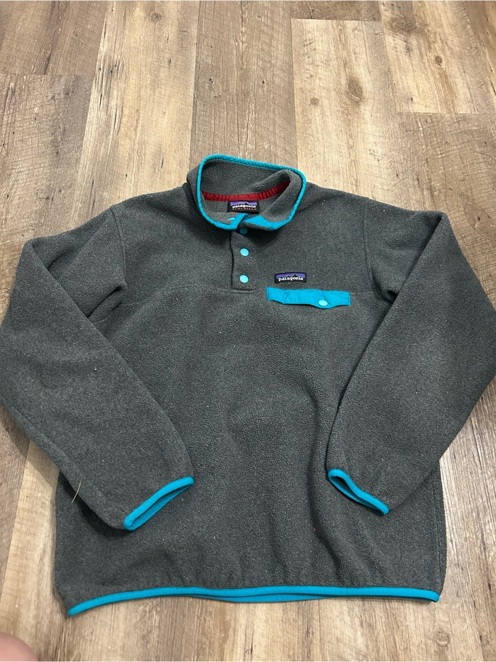 Patagonia Sinchilla Gray Snap-T Fleece Pullover with Teal Trim